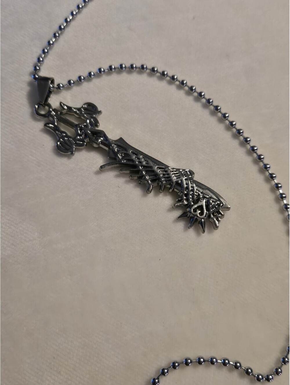 New Kingdom Hearts ultima Key Pendant Necklace on 22-Inch Ball Chain steel